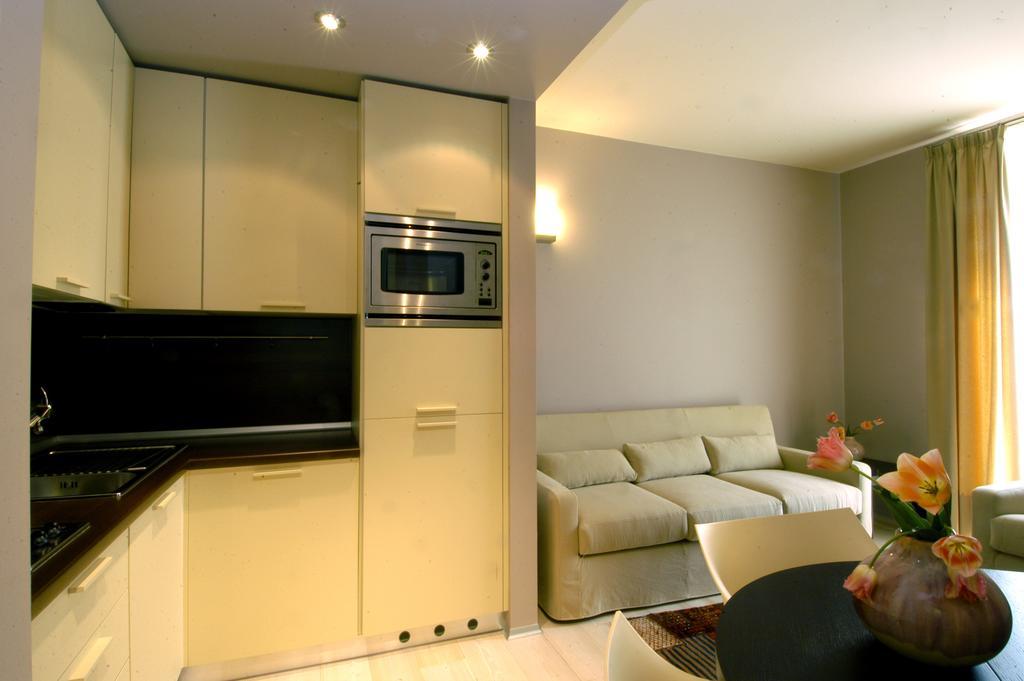 Albergo Grand Italia Quarona Rum bild