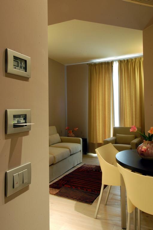 Albergo Grand Italia Quarona Rum bild