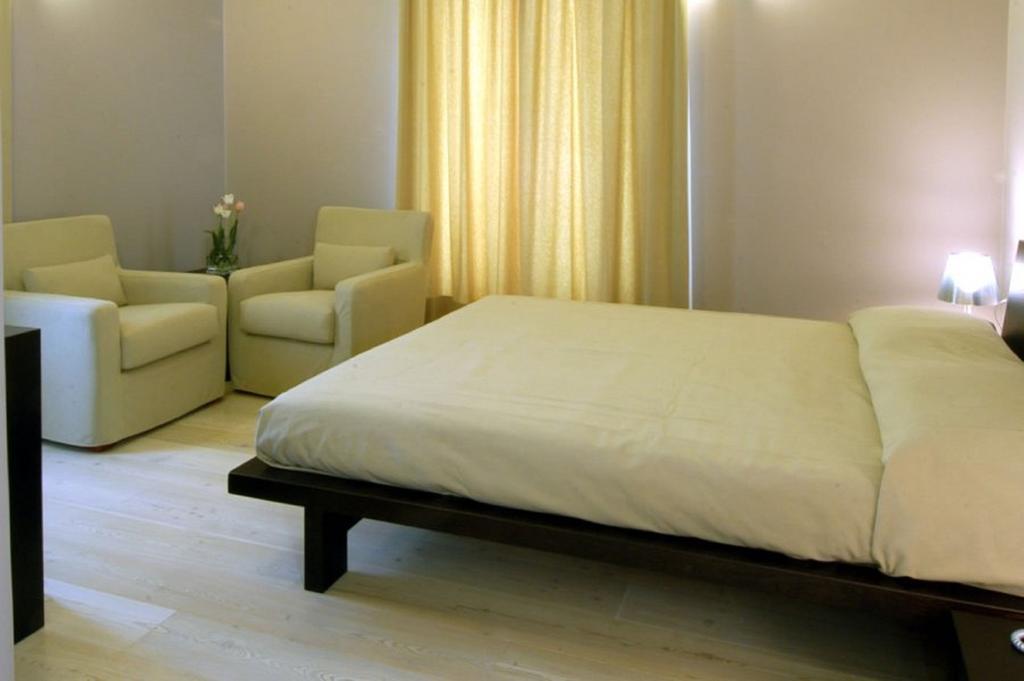 Albergo Grand Italia Quarona Rum bild